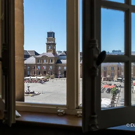 Mana - Maui - Grand Loft En Duplex Avec Vue Sur Place Ducale Parking Inclus Apartman