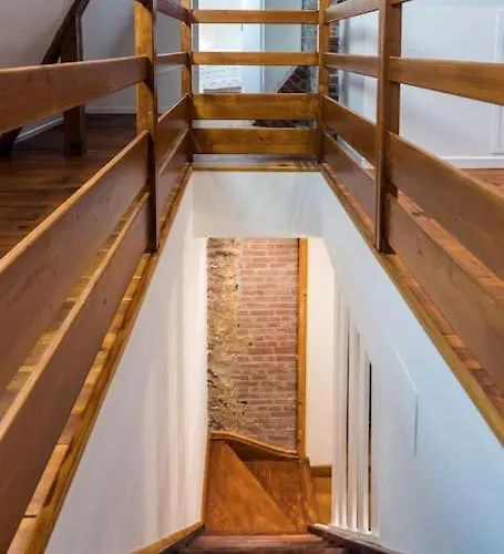 Mana - Maui - Grand Loft En Duplex Avec Vue Sur Place Ducale Parking Inclus Charleville-Mézières