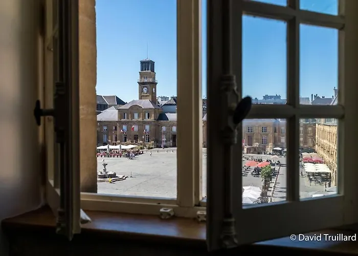 Mana - Maui - Grand Loft En Duplex Avec Vue Sur Place Ducale Parking Inclus Apartman